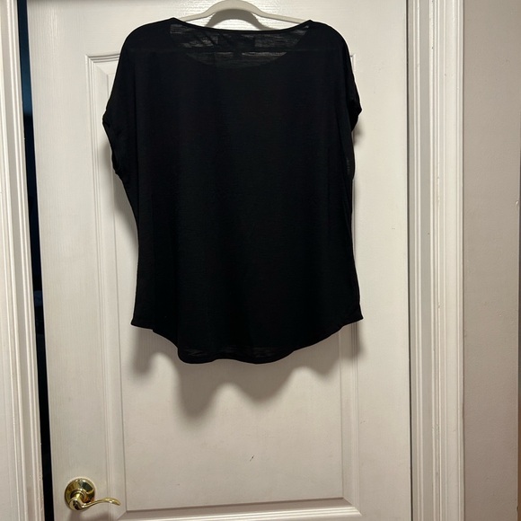 French Laundry Black Top with White Floral Accents NWOT - Picture 5 of 5